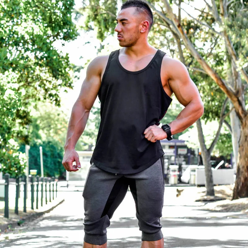 Breathable Men’s Capri Shorts – 3/4 Cotton Jogger with Three Pockets