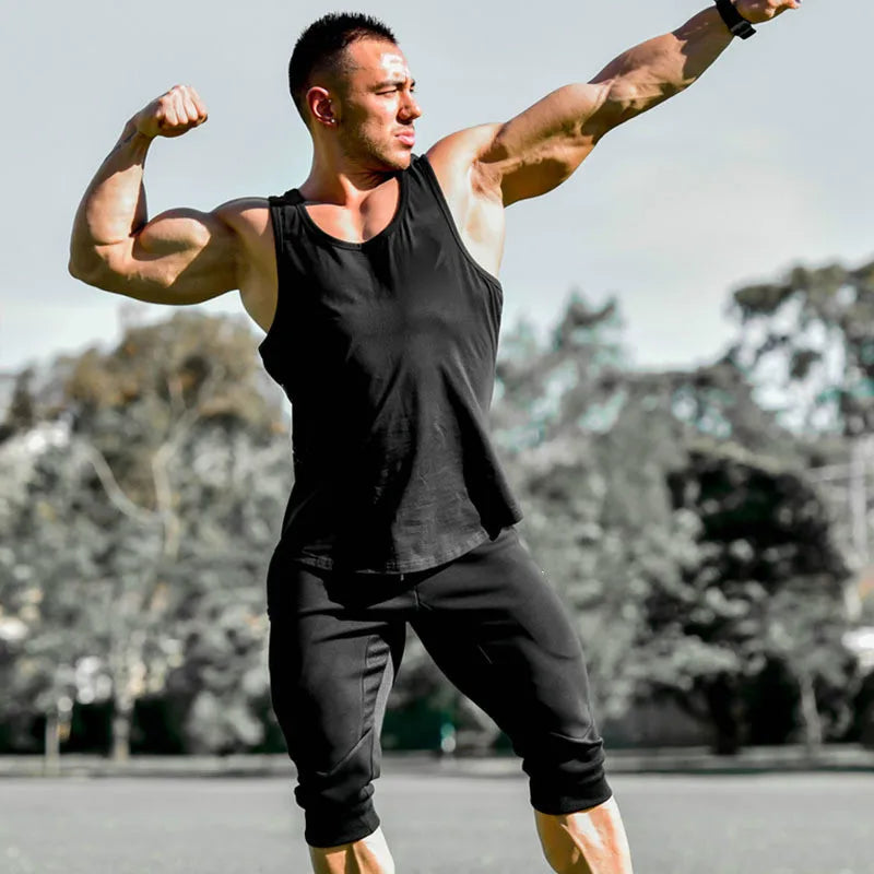 Breathable Men’s Capri Shorts – 3/4 Cotton Jogger with Three Pockets